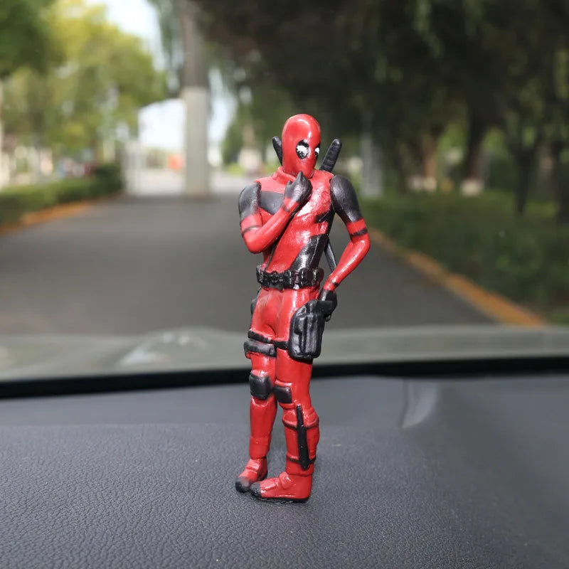 Figurine Deadpool 2 Disney — Plusieurs Positions (Assis, Allongé…)