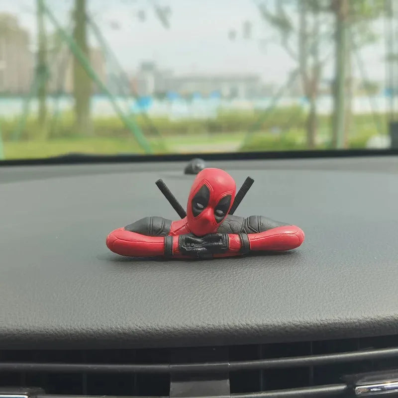 Figurine Deadpool 2 Disney — Plusieurs Positions (Assis, Allongé…)