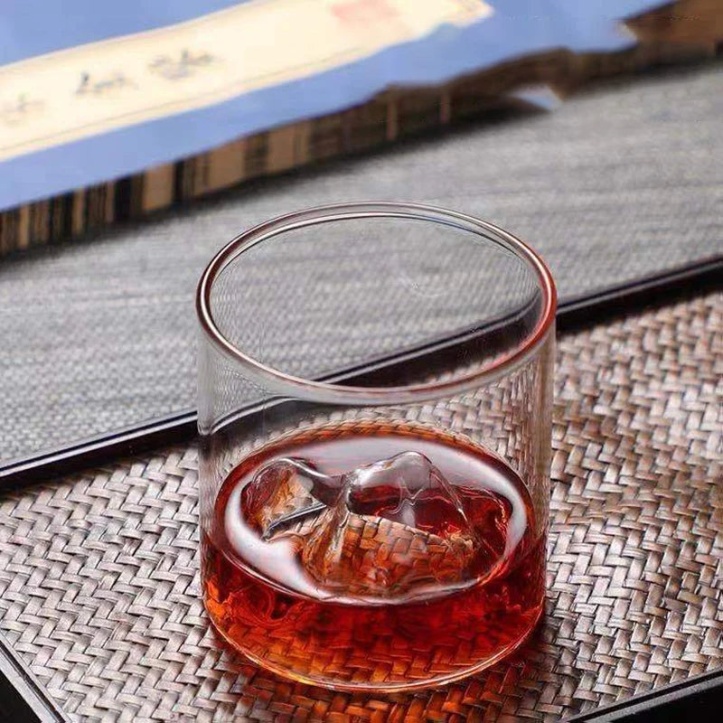 3D Mountain Whiskey Glass — Disponible en 200ML / 300ML / 350ML